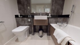 Holiday Inn London - Kensington High St.