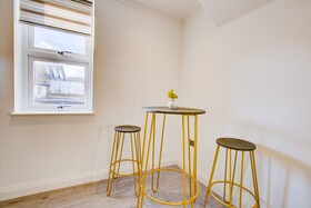 Hybrid Resi - Fulham