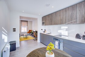 Hybrid Resi - Fulham