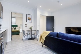 Hybrid Resi - Fulham