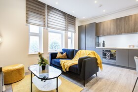 Hybrid Resi - Fulham