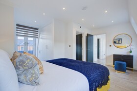 Hybrid Resi - Fulham