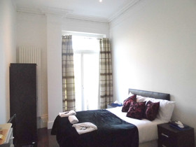 Hyde Park Gate Hotel