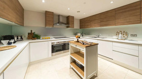 Hyde Park Luxe