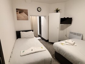 Ivy House Hotel