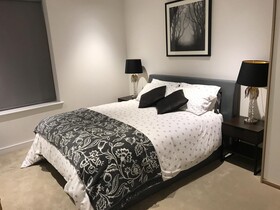Kew Bridge Apartments