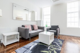 LCS Liverpool Street Apartments
