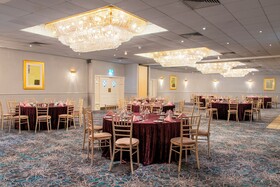 London Chigwell Prince Regent Hotel, BW Signature Collection