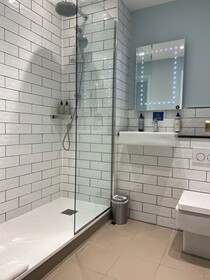 London Chigwell Prince Regent Hotel, BW Signature Collection