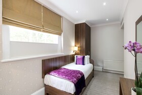 London House
