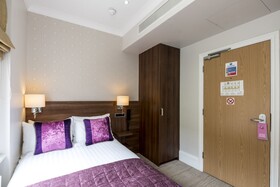 London House
