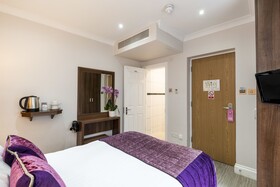 London House