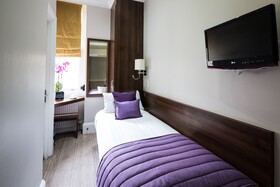 London House
