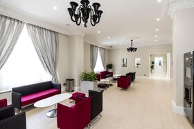 London House