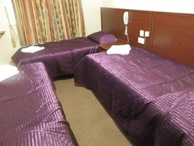 Mandalay Picton House Hotel