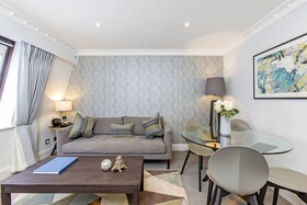 Mayfair House