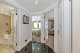 Mayfair House