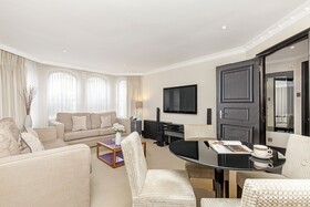 Mayfair House