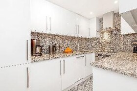 Mayfair House