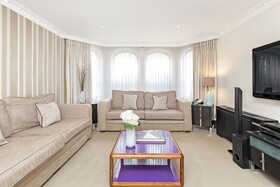 Mayfair House