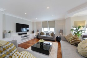 Mayfair House