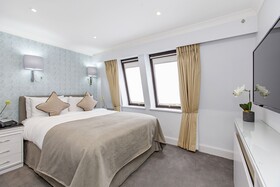 Mayfair House