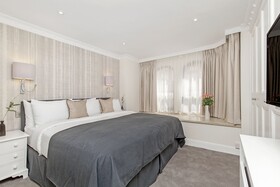 Mayfair House