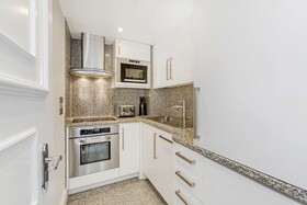 Mayfair House