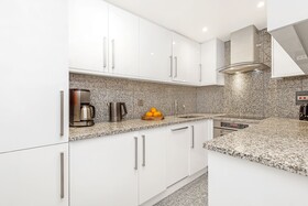 Mayfair House