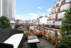 Mayfair House