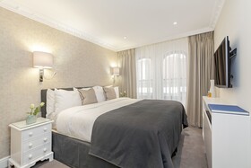 Mayfair House