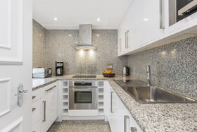 Mayfair House
