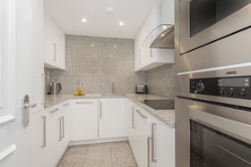 Mayfair House
