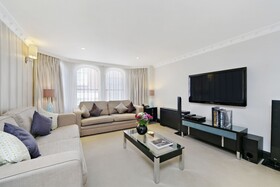 Mayfair House