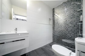 Mentone Hotel