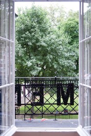 Mentone Hotel