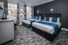 Mentone Hotel