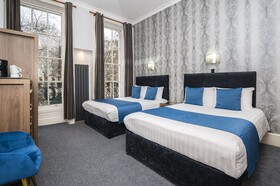 Mentone Hotel