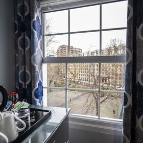 Mentone Hotel