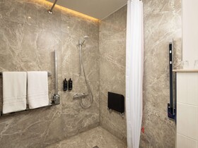 Mercure London Earls Court