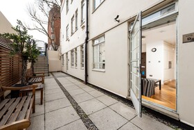 Nell Gwynn House