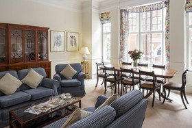 No 1 The Mansions