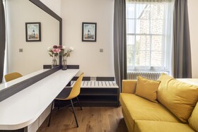 Notting Hill House