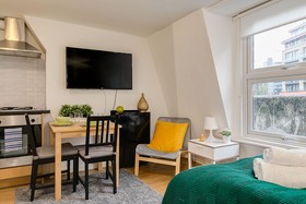 Paddington Suites