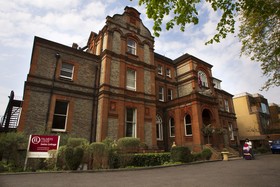 Palmers Lodge Swiss Cottage