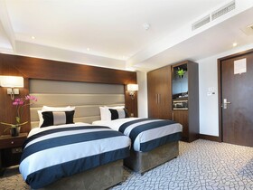 Park Grand Paddington Court London
