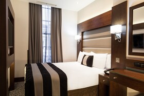 Park Grand Paddington Court London