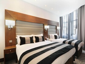 Park Grand Paddington Court London