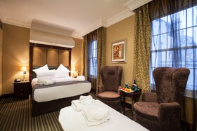 Park Grand Paddington Court London