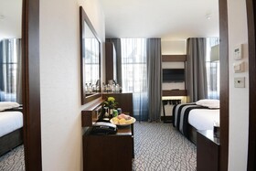 Park Grand Paddington Court London
